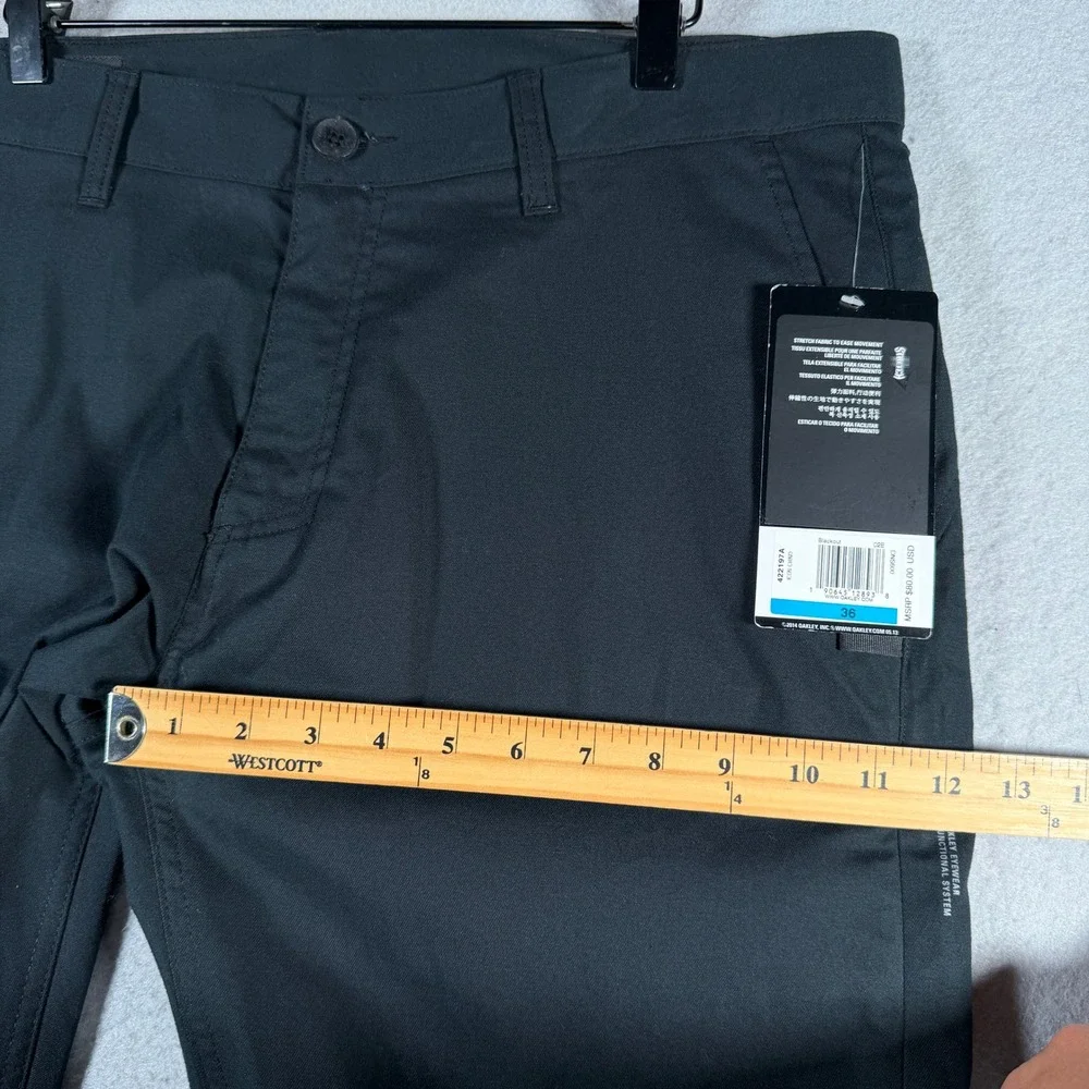 Oakley Mens Icon Chino Pants Blackout Slim Tapered Stretch 36x32 422197A NWT